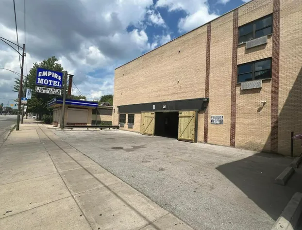 Capital O Empire Motel Chicago I-94 hotel detail image 3