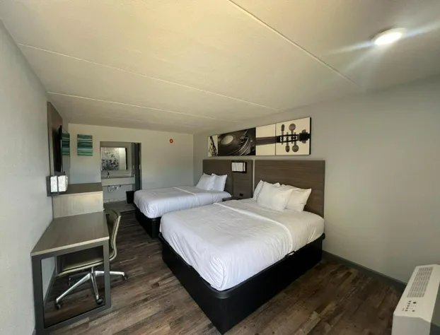 Westowne Inn Paducah I-24 Exit 4 hotel detail image 3