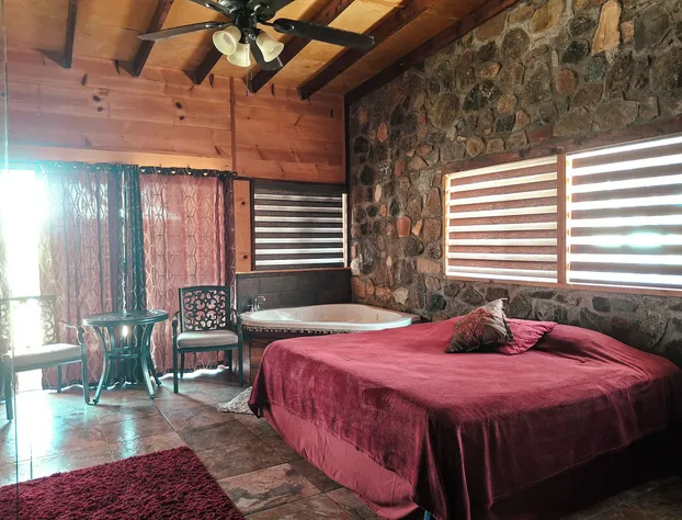 Jimmy & Yudy's place hotel detail image 2