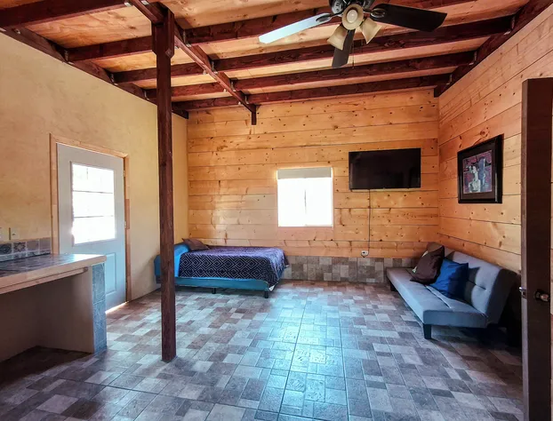 Jimmy & Yudy's place hotel detail image 3