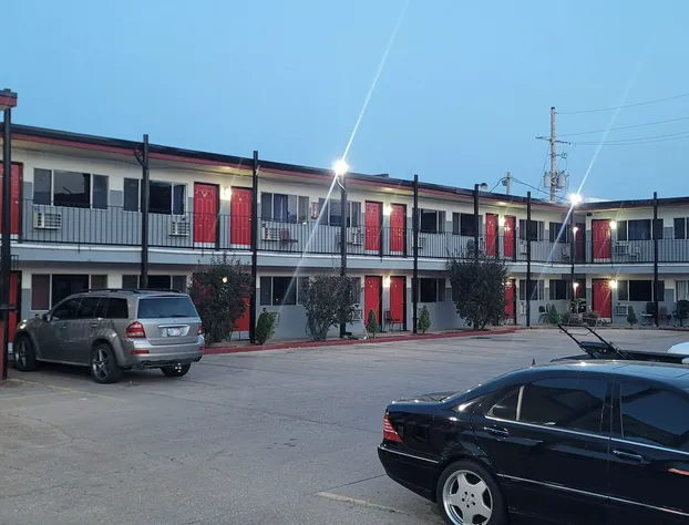 Coratel Inn & Suites by Jasper Hutchinson hotel detail image 1