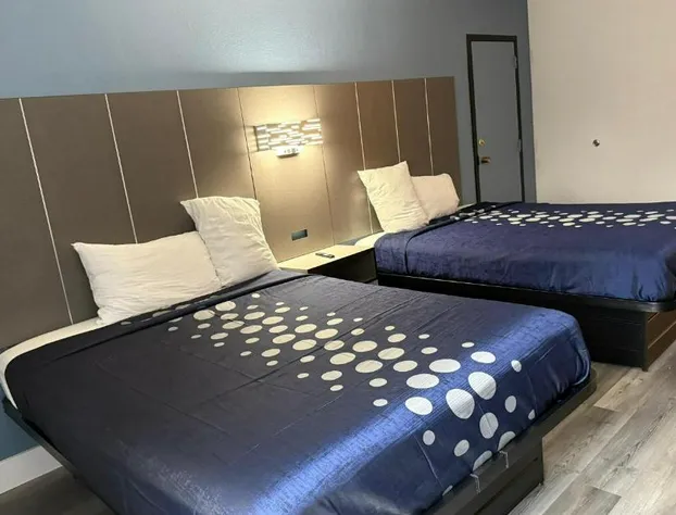 Coratel Inn and Suites La Crosse hotel detail image 3