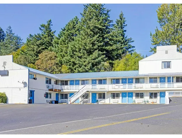 Capital O Stevenson Inn Riverside hotel detail image 2