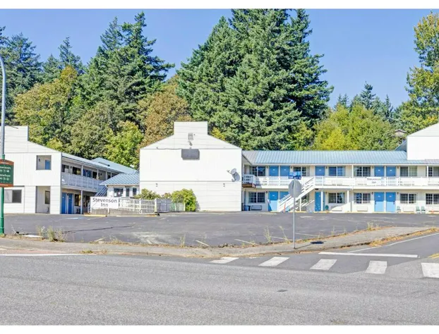 Capital O Stevenson Inn Riverside hotel detail image 3