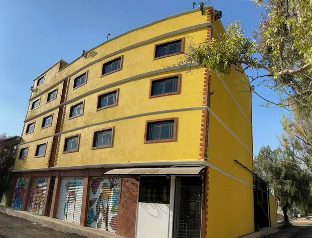 Suites Ejecutivas Alcanfores hotel detail image 1