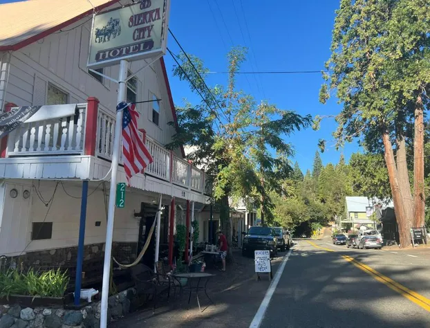 Old Sierra City Hotel hotel detail image 4