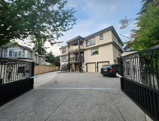 Royal Boutique Hotel hotel detail image 1