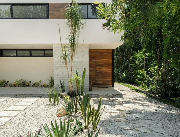 XPU HA Residencial Beach hotel detail image 1