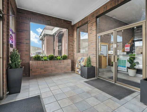 Evanston Inn Extended Stay hotel detail image 2