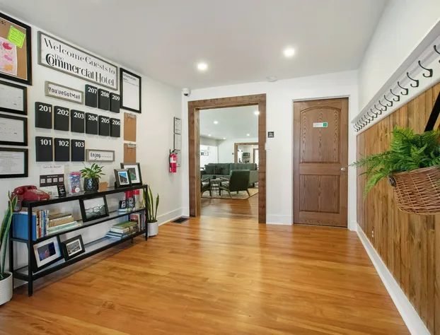 The Commercial Hotel hotel detail image 3