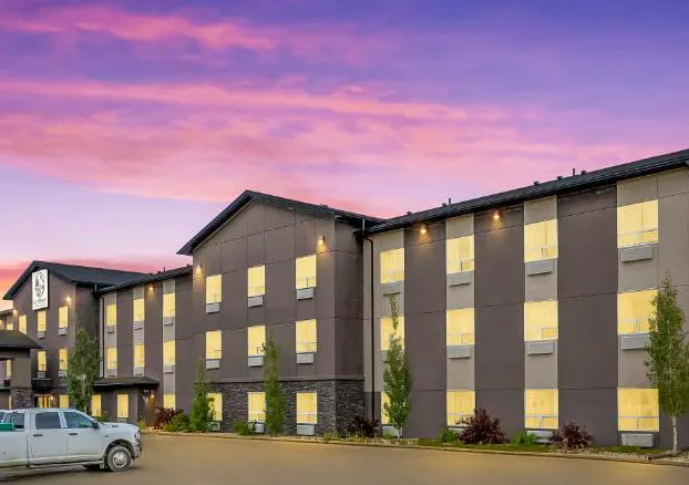 Duvernay Inn & Suites hotel detail image 2