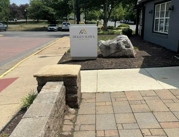 MainStay Suites Sterling near Dulles Town Center hotel detail image 3