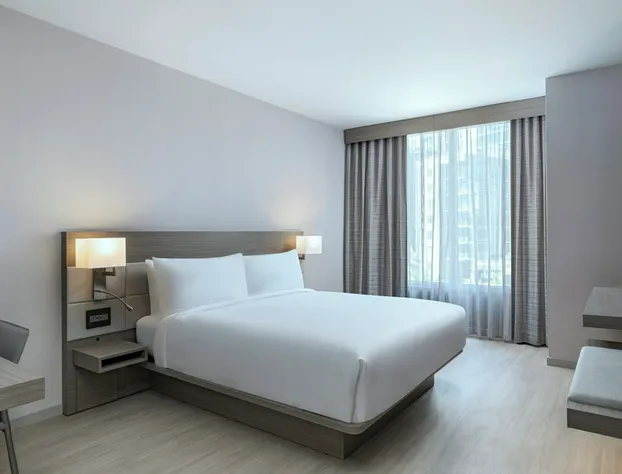 AC Hotel by Marriott Phoenix North Norterra hotel detail image 4