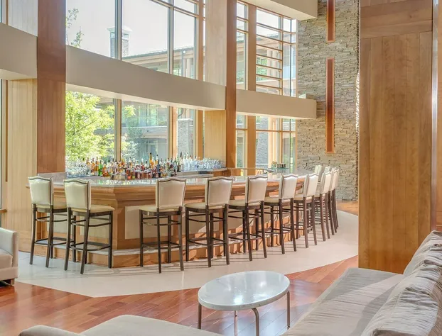 The Lodge at Turning Stone Resort Casino hotel detail image 3