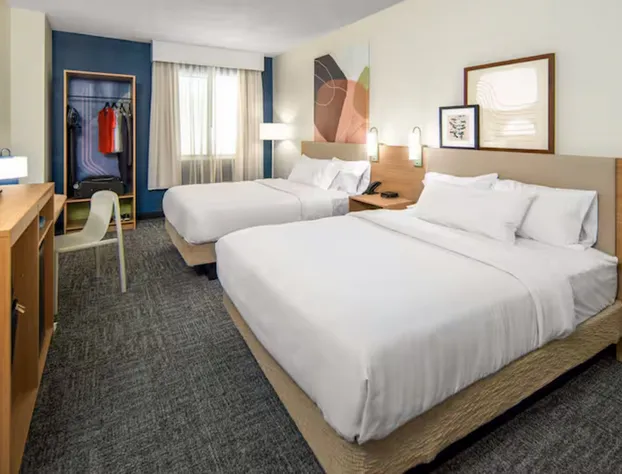 Spark by Hilton Palatine Arlington Heights hotel detail image 2