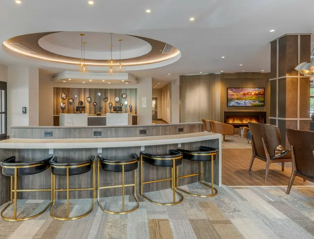 DoubleTree by Hilton Charleston Riverview hotel detail image 2