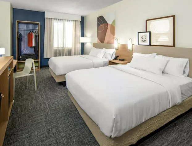 Spark By Hilton Montreal Midtown hotel detail image 1