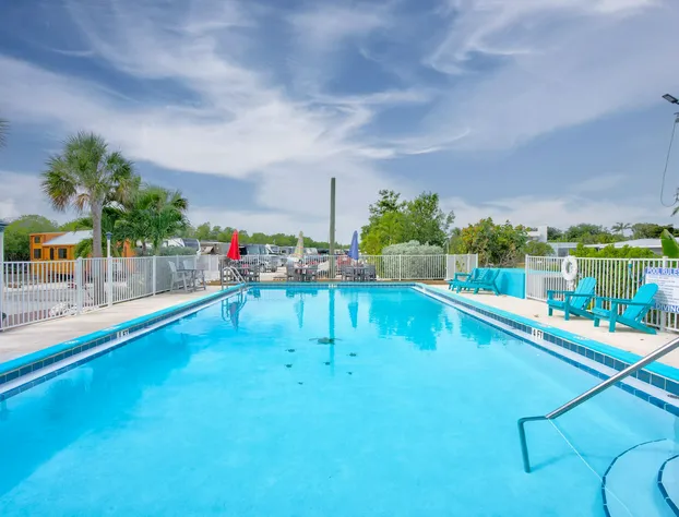 Aqua Lodge Rentals At Coconut Cay hotel detail image 2