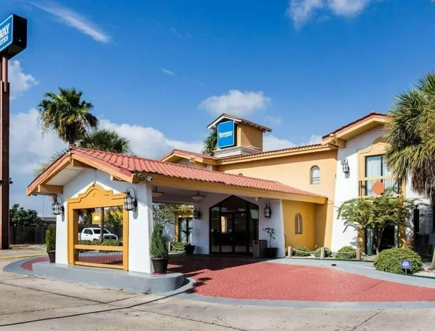 Sunrise Inn & Suites hotel detail image 1