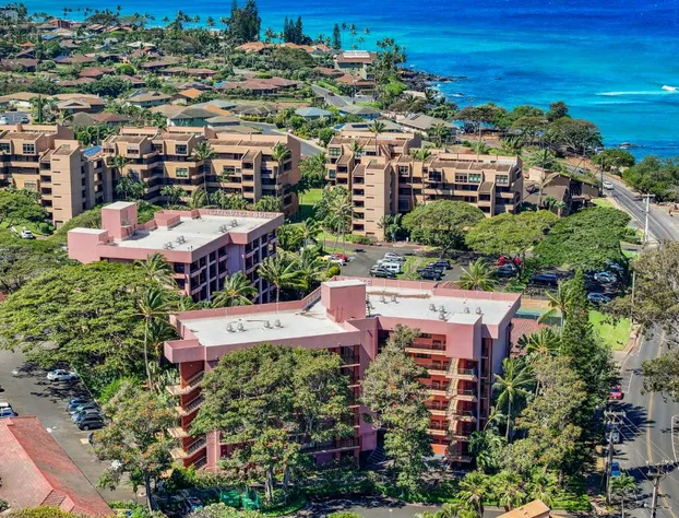 Petite Retreat at Kahana Falls hotel detail image 3