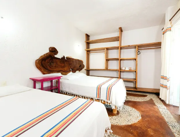 Hotel Casa Lasibe Café hotel detail image 2