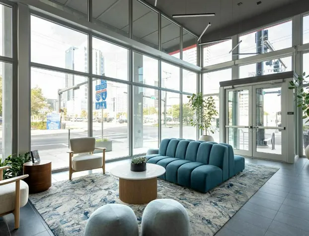 Mint House Tampa Downtown by Kasa hotel detail image 3