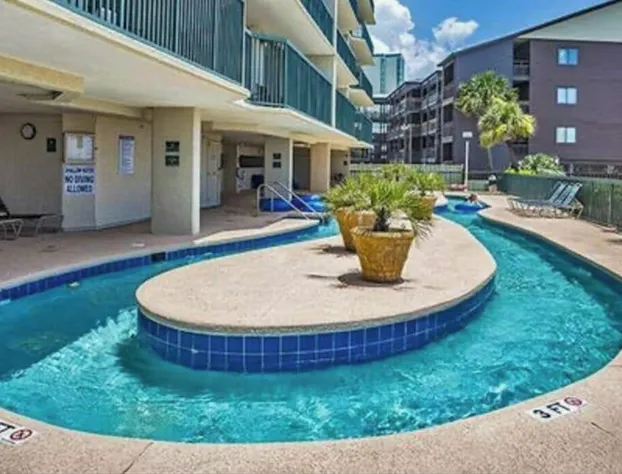 Picture Perfect- Oceanfront Condo hotel detail image 3