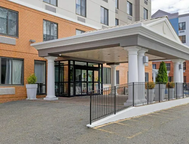 Country Inn & Suites by Radisson, Staten Island hotel detail image 4