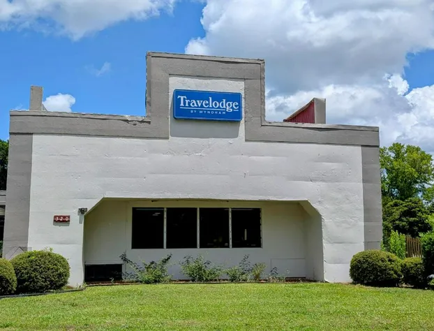 Forsyth Inn & Suites hotel detail image 2