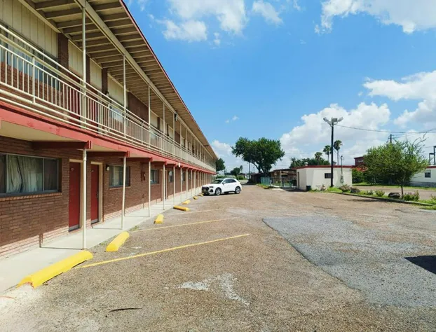 Pen Ann by Capital O Pharr/McAllen TX hotel detail image 4