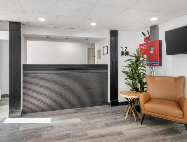 Baldwin Inn & Suites, SureStay Collection by Best Western hotel detail image 1