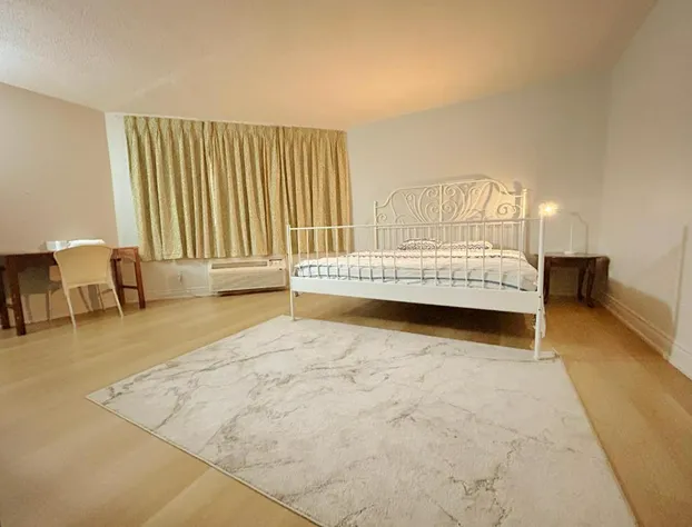 Idlewood Inn hotel detail image 1