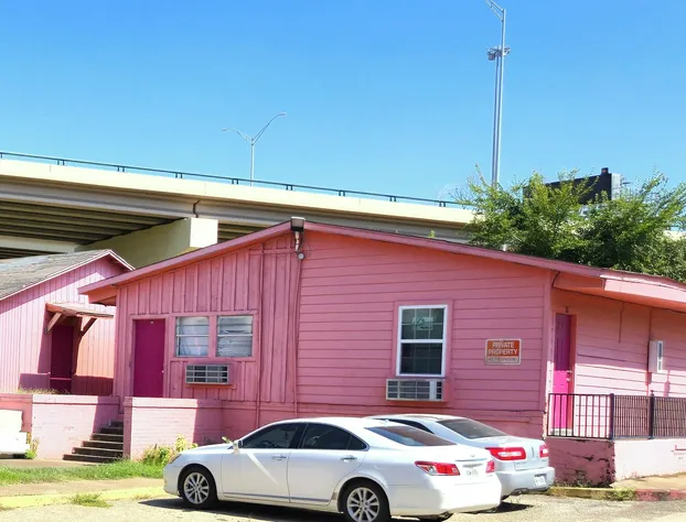 Way Side Inn by Hotel O Dallas near Fair Park Downtown hotel detail image 1