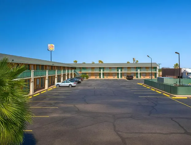 MHO Hotel Eloy Casa Grande near I-10 hotel detail image 1