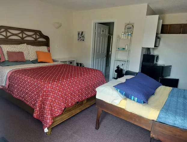 Sunshine Inn hotel detail image 4