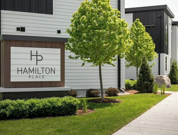 Hamilton Place hotel detail image 1