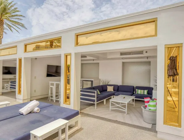 Trump Condo Hotel in Vegas hotel detail image 2