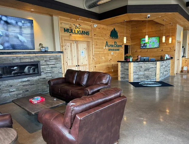 Alpen Bluffs Outdoor Resort hotel detail image 3