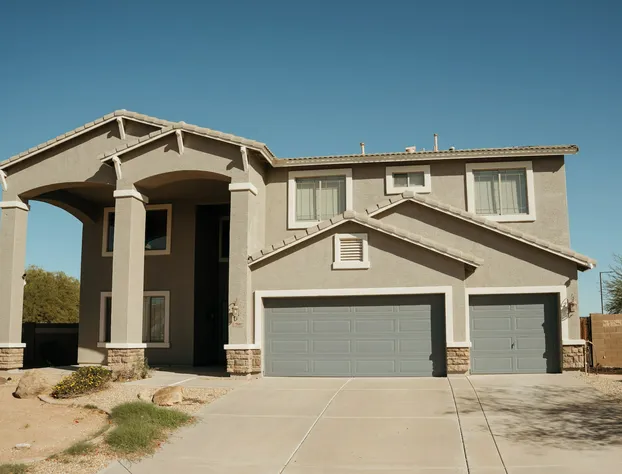 Large Family Home Near Phoenix hotel detail image 1