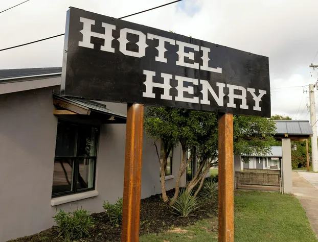 The Hotel Henry hotel detail image 2