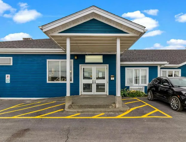 Bayview Inn hotel detail image 1