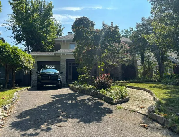 Cozy Bears Bunker's & Carpe Diem Spa hotel detail image 2