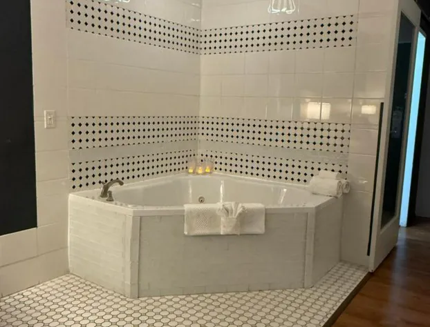 Edn Hotel Lincoln hotel detail image 3