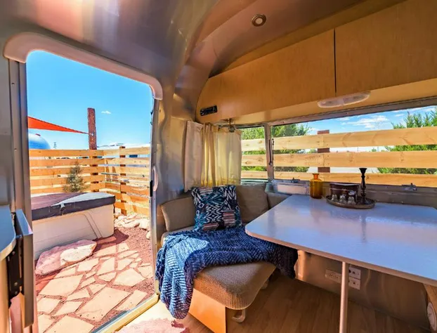 The Outpost Grand Canyon hotel detail image 2