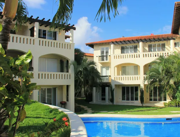 Luna Maya Steps from Coco Beach & 5th Av hotel detail image 2