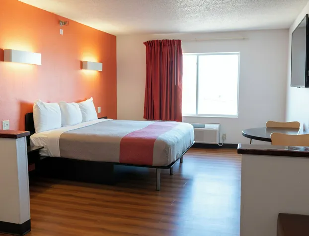 Lincoln Garden Inn hotel detail image 4