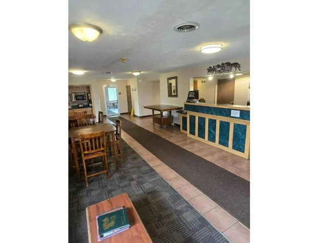 Capital O Roadside Inn Thedford NE 2 hotel detail image 1