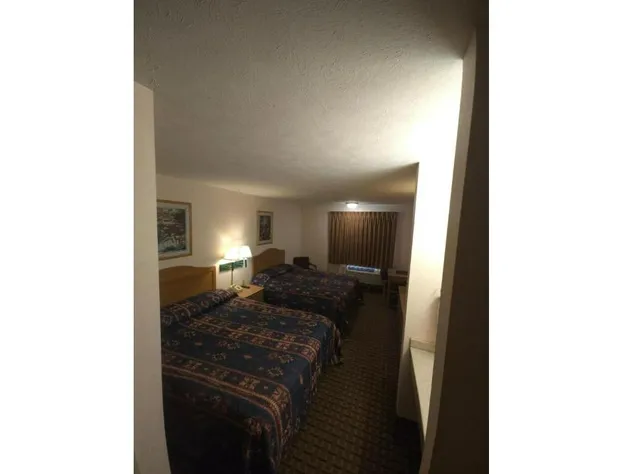 Capital O Roadside Inn Thedford NE 2 hotel detail image 3