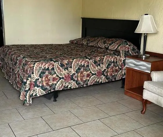 Budget Inn hotel detail image 1