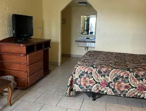 Budget Inn hotel detail image 2